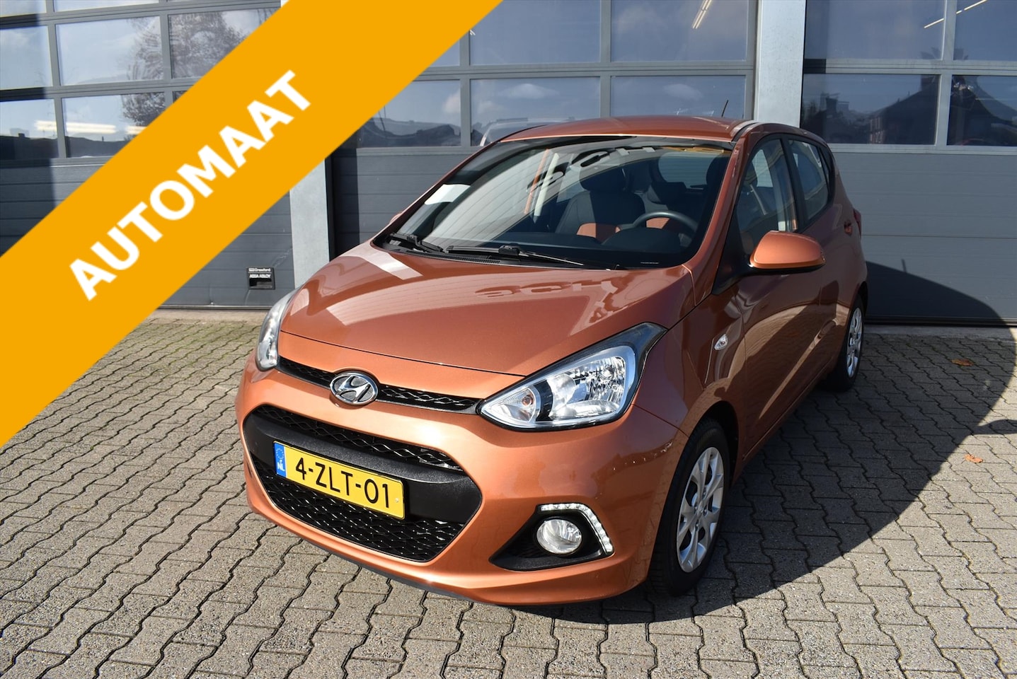 Hyundai i10 - 1.0i 66pk Automaat Comfort - AutoWereld.nl