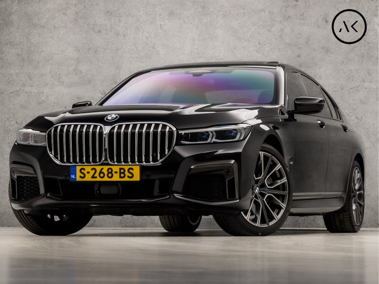 BMW 7-serie - 740d xDrive High Executive M Sport 351Pk automaat (SCHUIFDAK, APPLE CARPLAY, BMW PREMIUM G - AutoWereld.nl