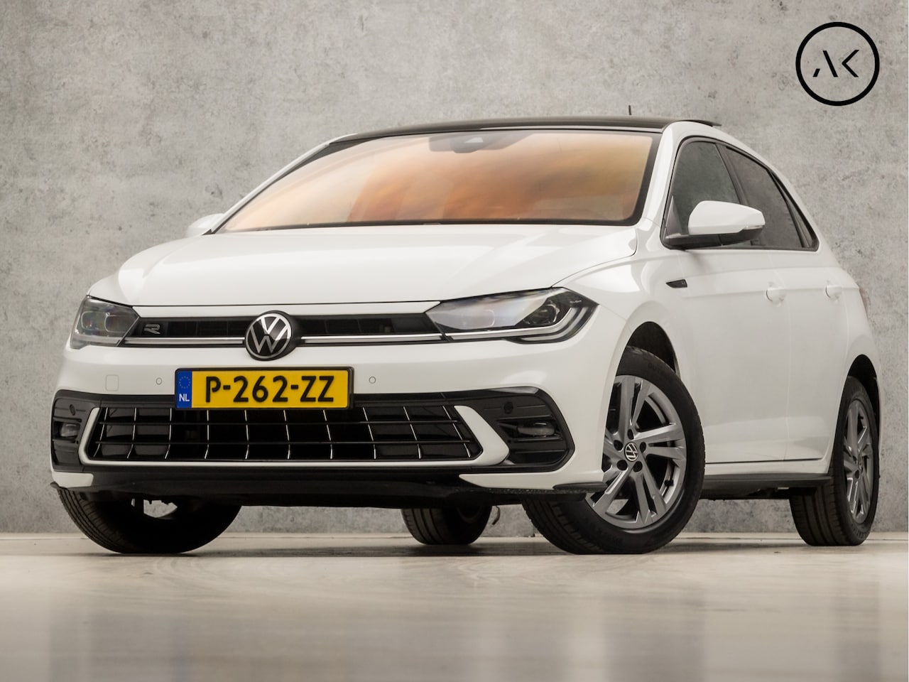 Volkswagen Polo - 1.0 TSI R-Line Sport Automaat (FULL OPTION, SCHUIFDAK, APPLE CARPLAY, GROOT NAVI, DIGITAL - AutoWereld.nl