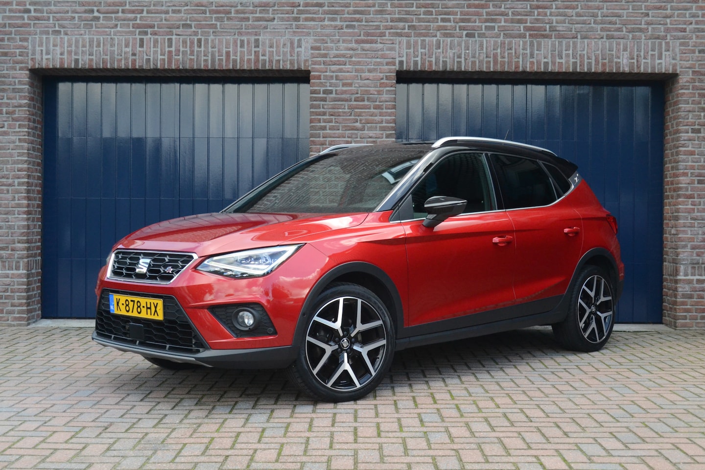 Seat Arona - 1.0 TSI FR Business Intense Plus | Virtual Cockpit | Keyless | Camera | Carplay | Adaptive - AutoWereld.nl