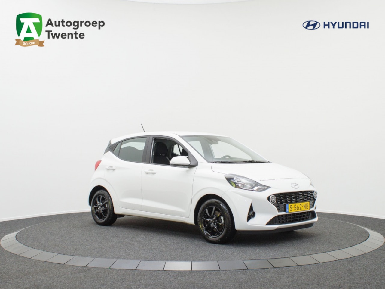 Hyundai i10 - 1.0 Comfort | Private lease 335 p.m. - AutoWereld.nl