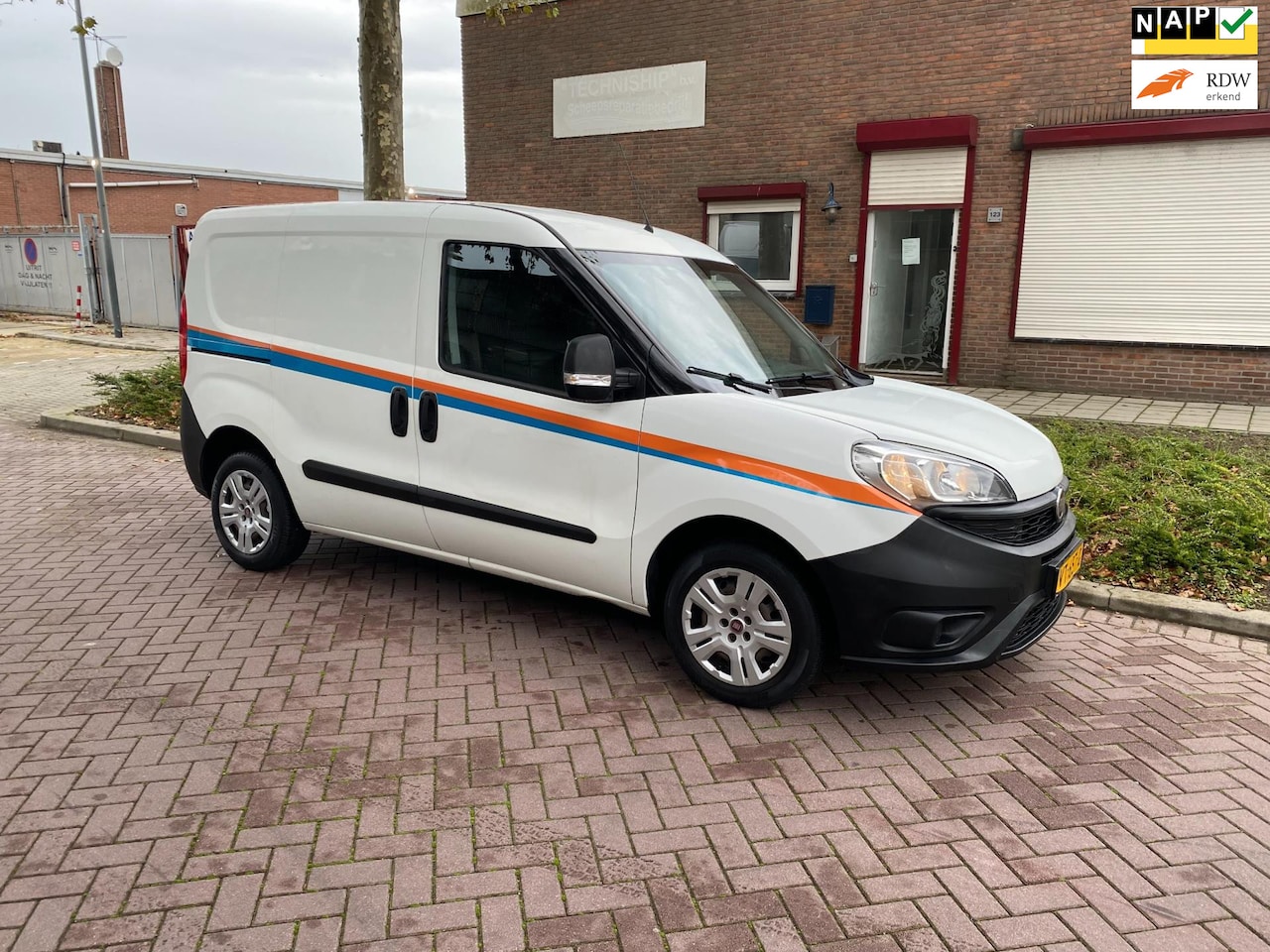 Fiat Doblò Cargo - 1.3 MJ L1H1 Actual * Airco * 2016 * Euro5 * 195.591 KM NAP * APK 18-1-2025 * - AutoWereld.nl