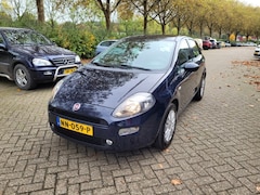 Fiat Punto Evo - 0.9 TwinAir Lounge, airco, lichtmetaal, 6 bak, sportstoelen, zeer nette auto