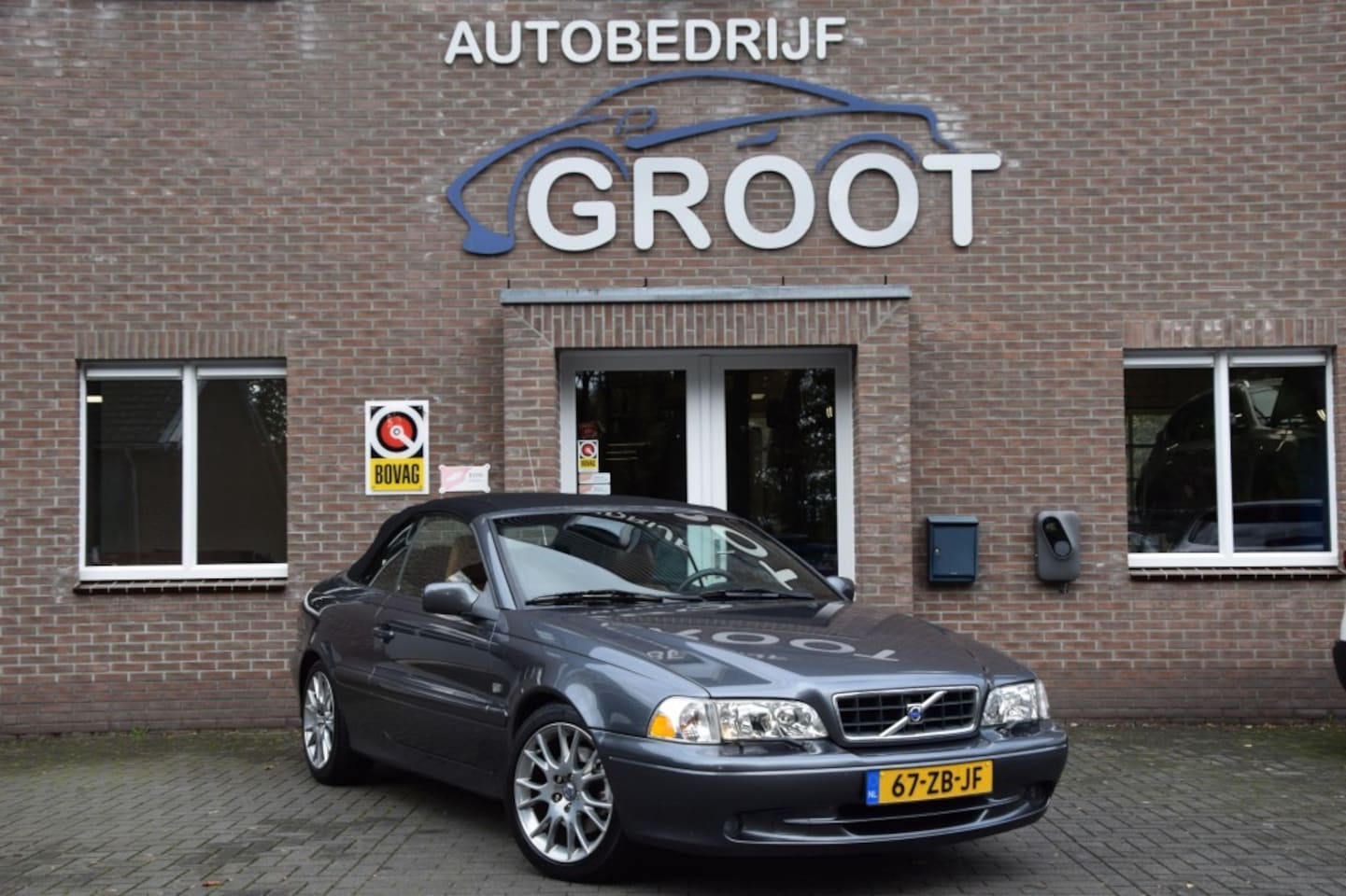 Volvo C70 - 2.0 TURBO! 1e EIGENAAR! NIEUWE KAP! ZEER NETJES - AutoWereld.nl