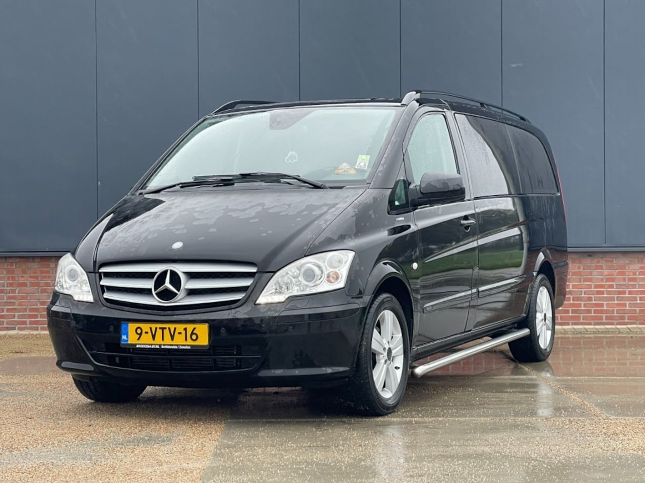 Mercedes-Benz Vito - 3.0 CDI V6 320 Lang DC Luxe Edition Dubbel Cabine - AutoWereld.nl