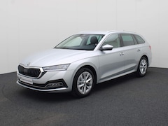 Skoda Octavia Combi - 1.5TSIe/150PK Style DSG · Navigatie · Parkeersensoren + Camera · Stoelverwarming · Garanti