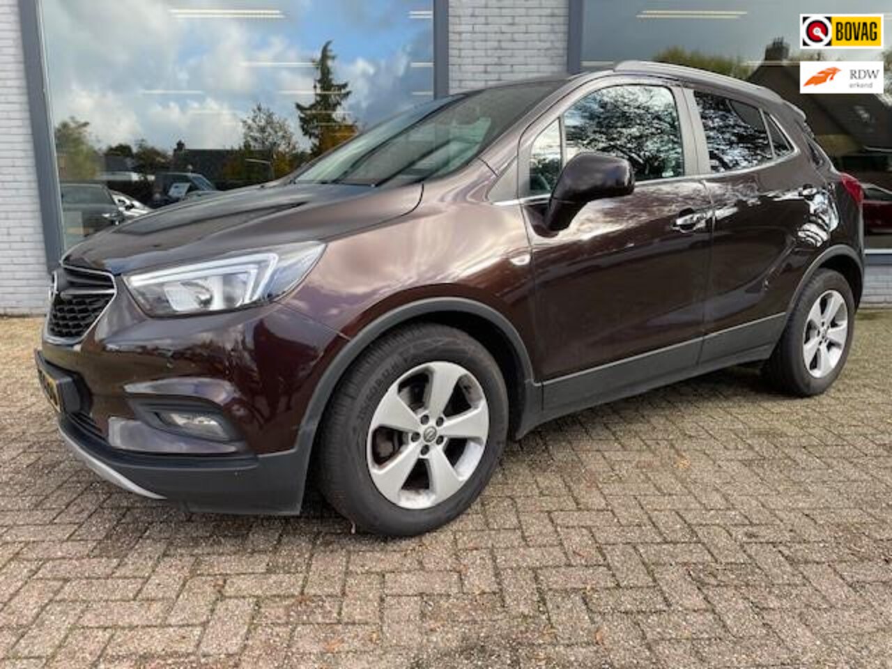 Opel Mokka X - 1.4 Turbo Innovation MOOIE KLEUR|NAVI|PARKEER SENS. - AutoWereld.nl