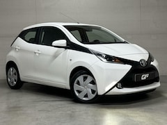 Toyota Aygo - 1.0 VVT-i x-play Airco Camera NAP