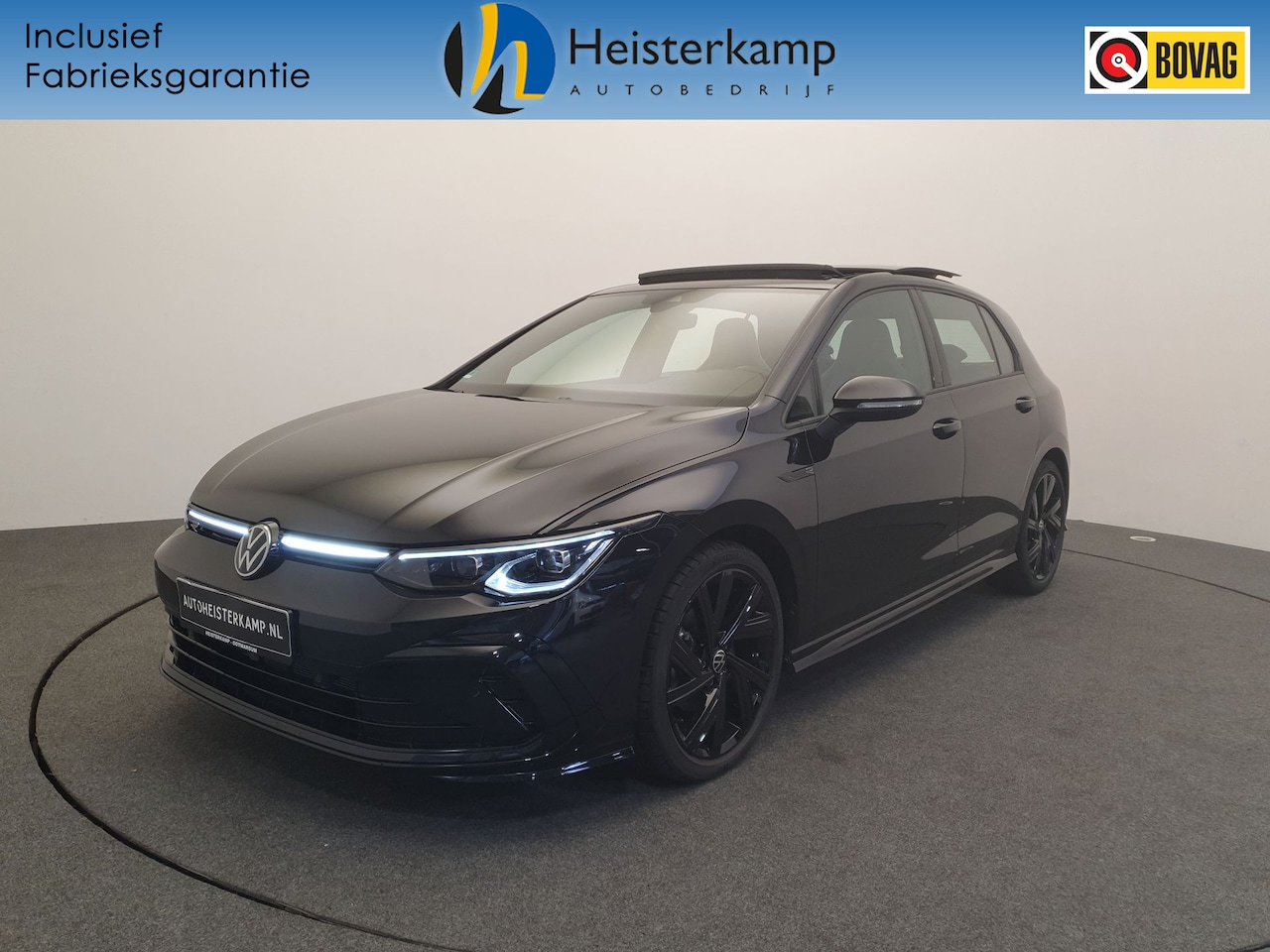 Volkswagen Golf - 1.5 eTSI 150pk DSG/AUT R-Line Panoramadak, Camera, IQ.Light - AutoWereld.nl