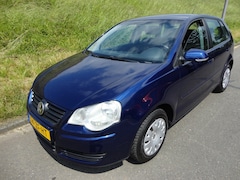 Volkswagen Polo - 1.4-16V Optive 5-drs Airco