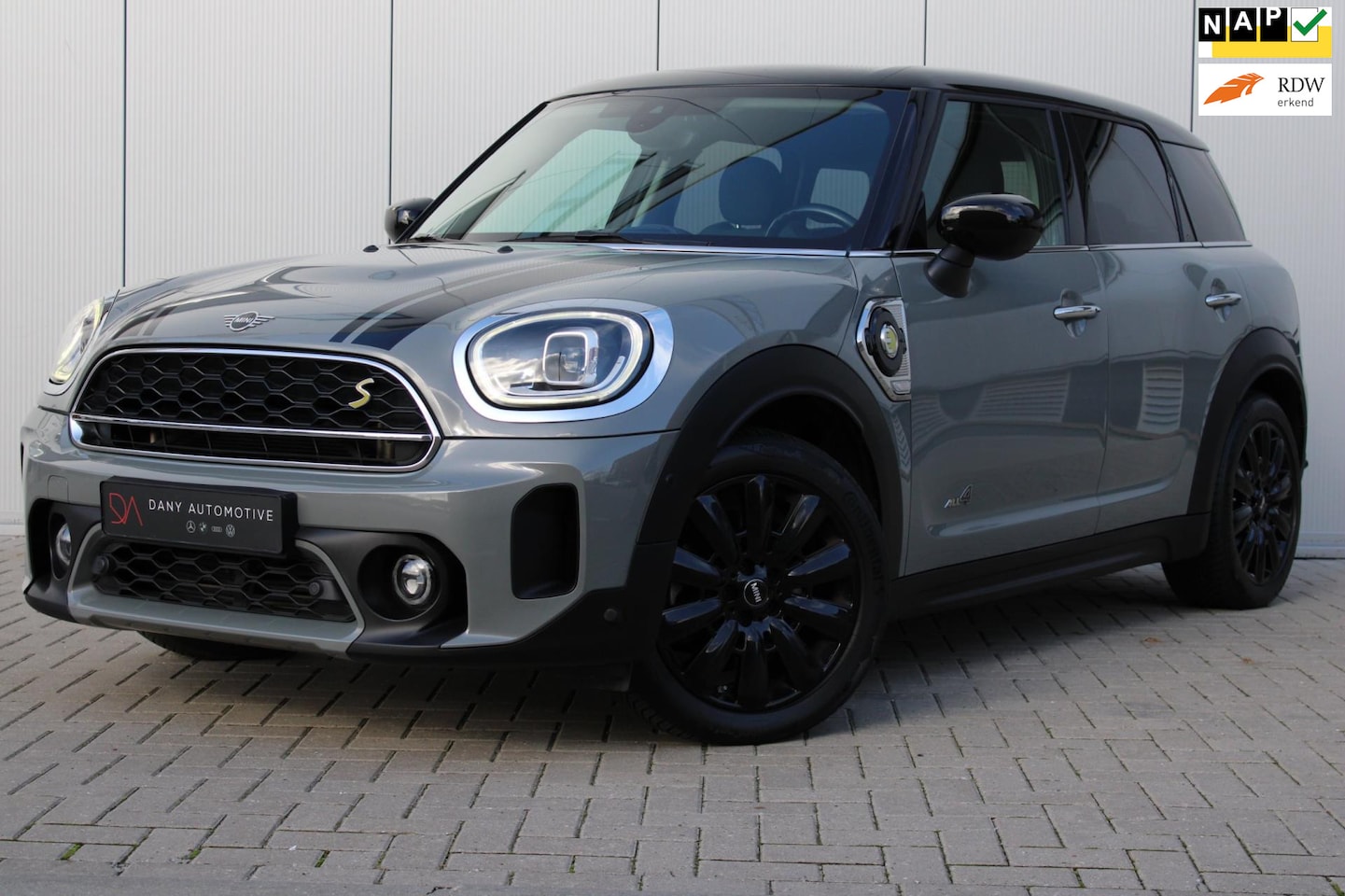 MINI Countryman - Mini 2.0 Cooper S E ALL4 VITRUAL I ADAPTIVE I DAB I KEYLESS I CLIMA I LED I - AutoWereld.nl