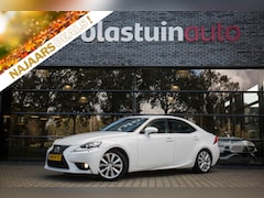 Lexus IS - 300h Business Line Pro