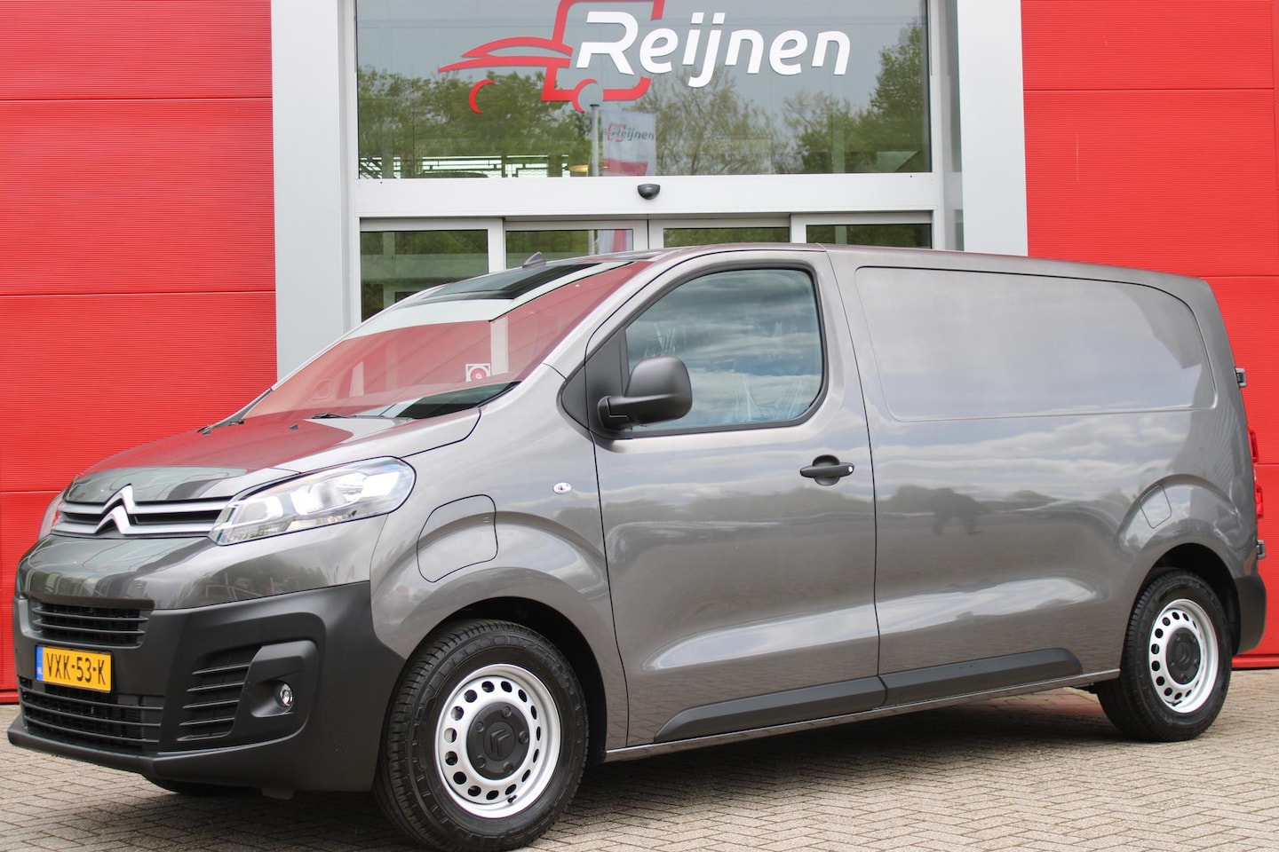 Citroën ë-Jumpy - L2 136PK AUTOMAAT 75 kWh | NAVIGATIE 10" TOUCHSCREEN | ACHTERUITRIJ CAMERA | APPLE CARPLAY - AutoWereld.nl