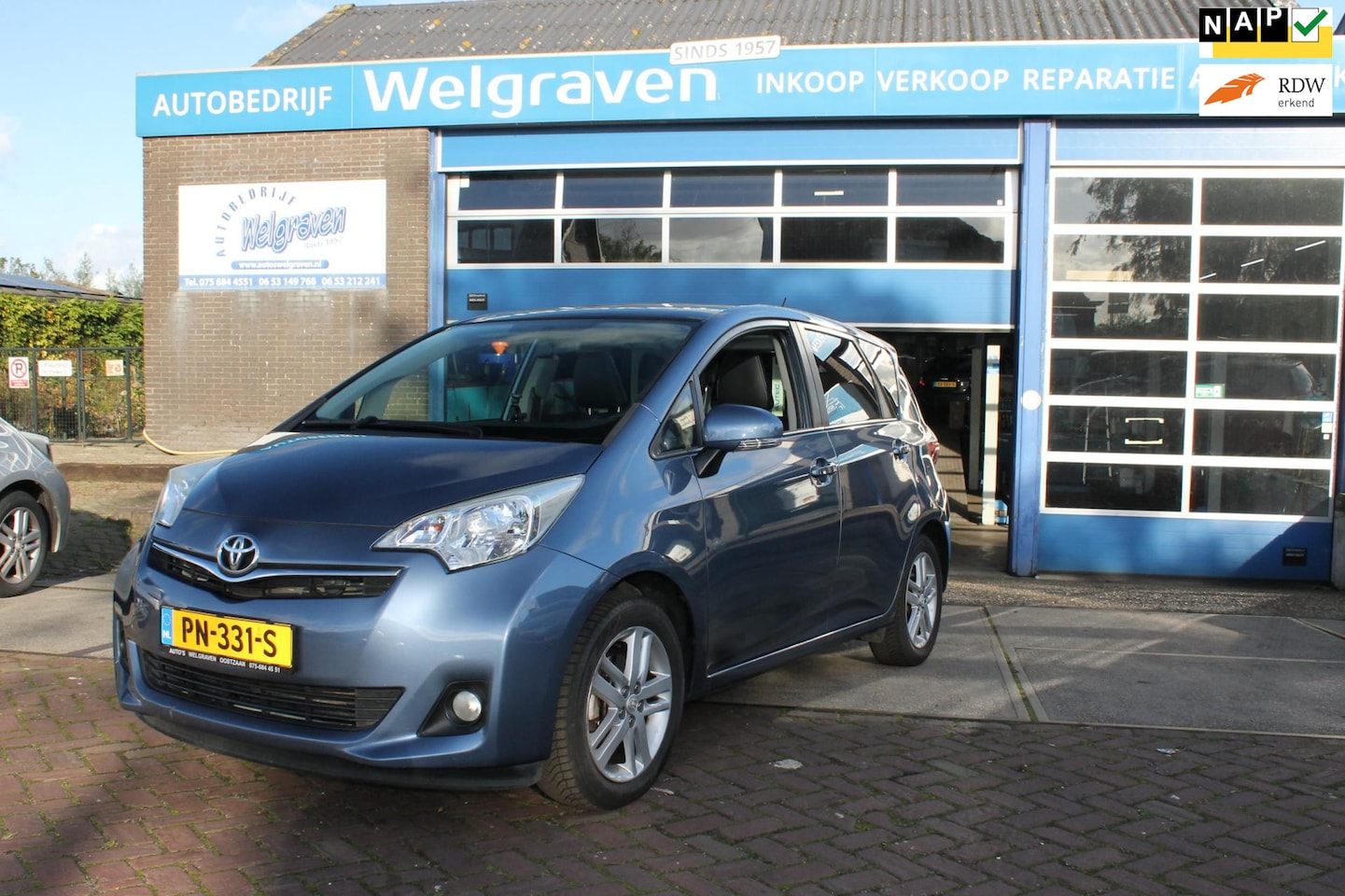 Toyota Verso S - 1.3 VVT-i Dynamic automaat pano dak navi - AutoWereld.nl