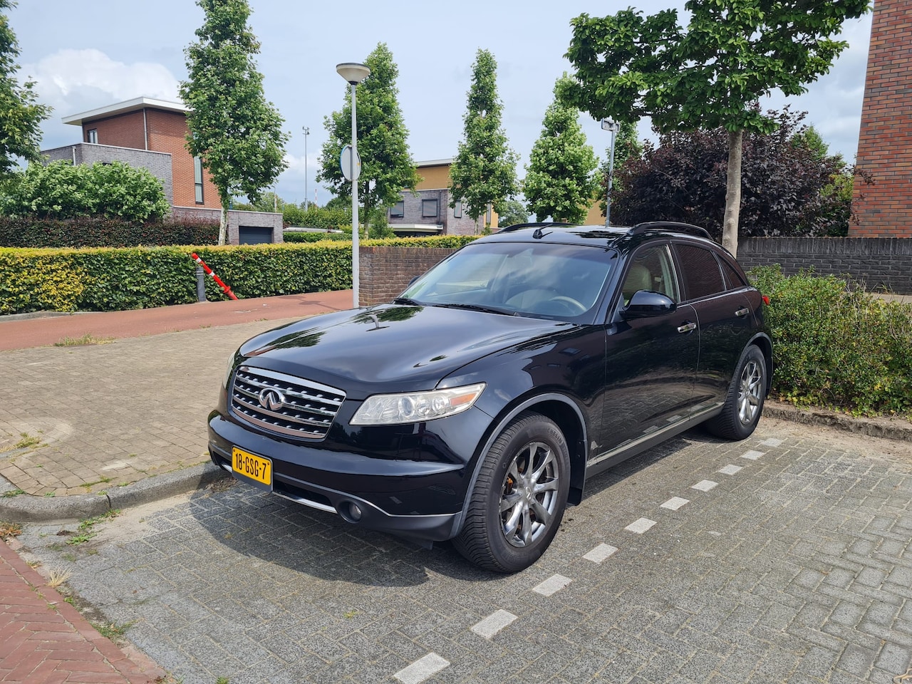 Infiniti FX - 35 youngtimer, amerikaanse uitvoering - AutoWereld.nl