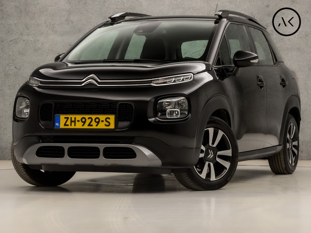 Citroën C3 Aircross - 1.2 PureTech Sport Feel (GROOT NAVI, APPLE CARPLAY, CRUISE, CLIMATE, ELEK PAKKET, ARMSTEUN - AutoWereld.nl