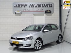 Volkswagen Golf - 1.2 TSI Highline Connected Series "Origineel NL" Apple-carplay Camera, van 2e eigenaar in