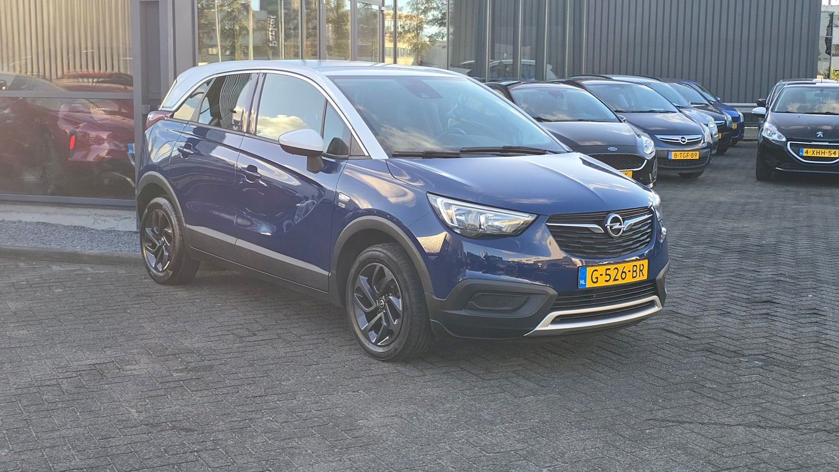 Opel Crossland X - 1.2 Turbo 120 Jaar Edition 1.2 Turbo 120 Jaar Edition - AutoWereld.nl