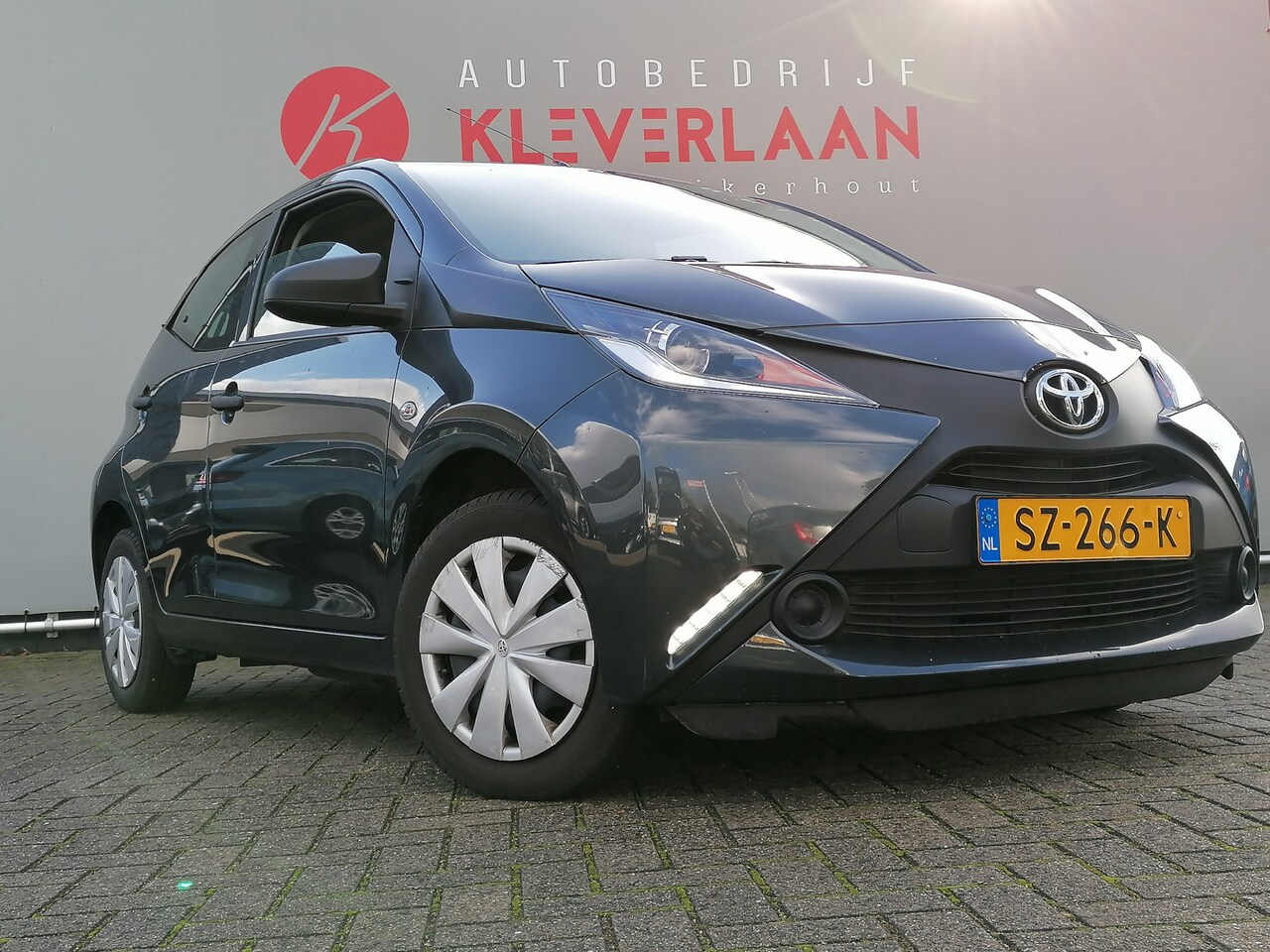 Toyota Aygo - 1.0 VVT-i x-fun 1.0 VVT-i x-fun - AutoWereld.nl