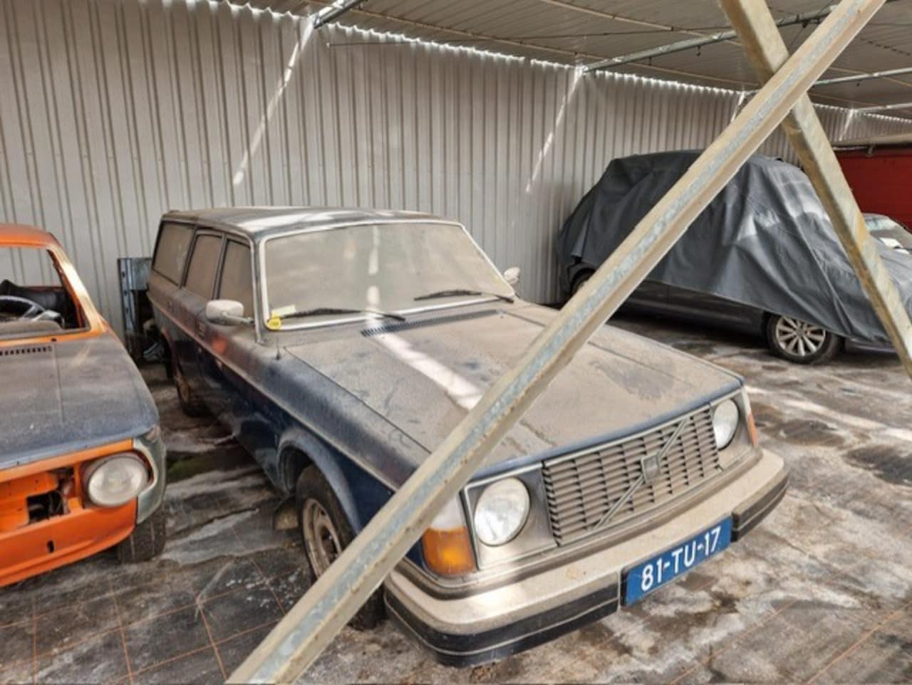 Volvo 245 - 2.1 DL SCHUURVONDST!!! Origineel Nederlandse auto. BIEDEN!! - AutoWereld.nl