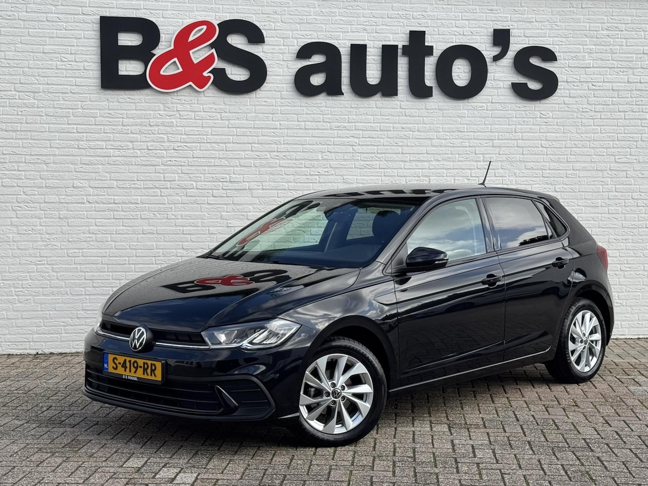 Volkswagen Polo - 1.0 TSI Polo Apple/android carplay Carbonlook Climate control Stoelverwarming - AutoWereld.nl