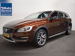 Volvo V60 Cross Country - 2.0 T5 245pk AUT8 Nordic+ Sunroof/ Leer/ Stoelverw./ Adapt. cruise/ Blis/ Camera/ Trekhaak