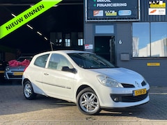 Renault Clio - 1.2-16V Expression|Airco|Elek. Ramen|NAP|APK