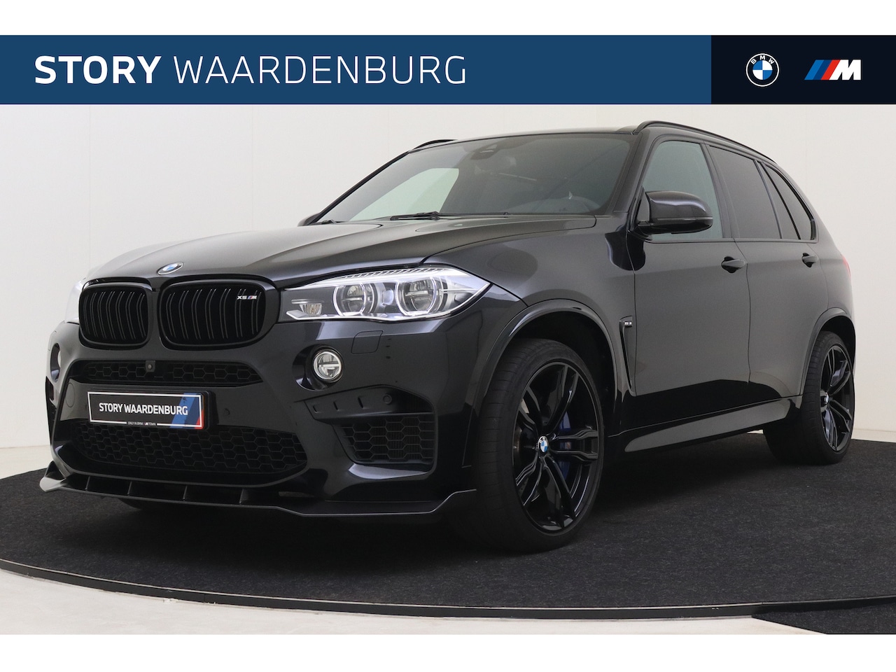 BMW X5 - M Black Fire Edition Automaat / Trekhaak / Achteruitrijcamera / Adaptieve LED / Head-Up / - AutoWereld.nl