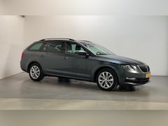 Skoda Octavia Combi - 1.0 TSI Greentech Business Edition LED Navigatie Parkeersensoren Climate Control