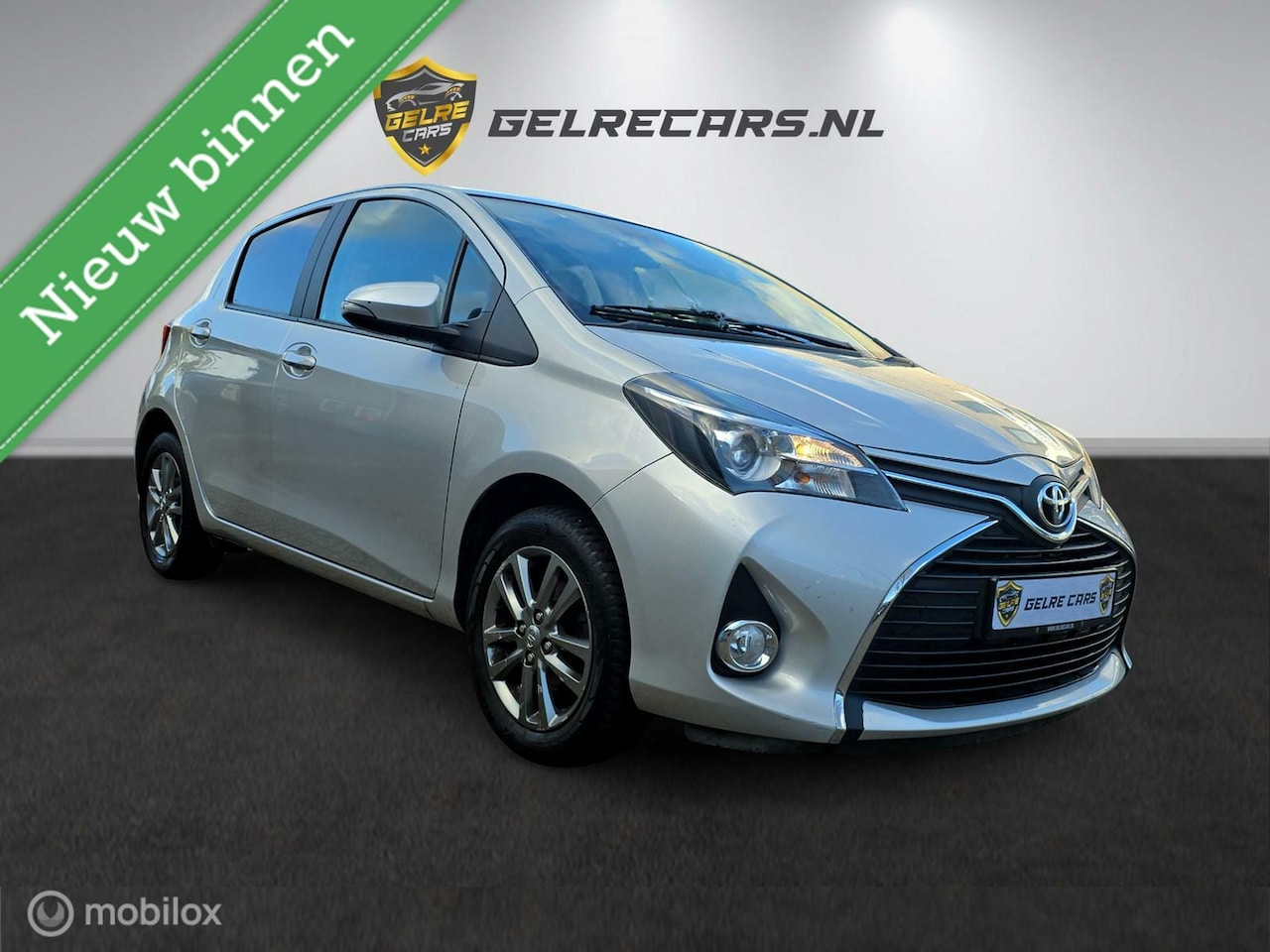 Toyota Yaris - 1.3 VVT-i Dynamic 1.3 VVT-i Dynamic - AutoWereld.nl