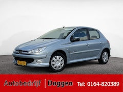 Peugeot 206 - 1.4 Forever NIEUWE APK