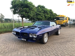 Pontiac Firebird - 400