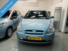 Hyundai Accent - 1.4i Dynamic Joy