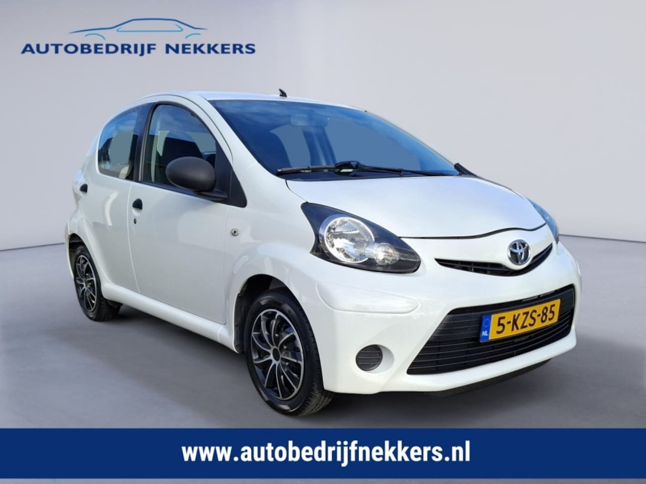 Toyota Aygo - 1.0 VVT-i Now 1.0 VVT-I NOW - AutoWereld.nl