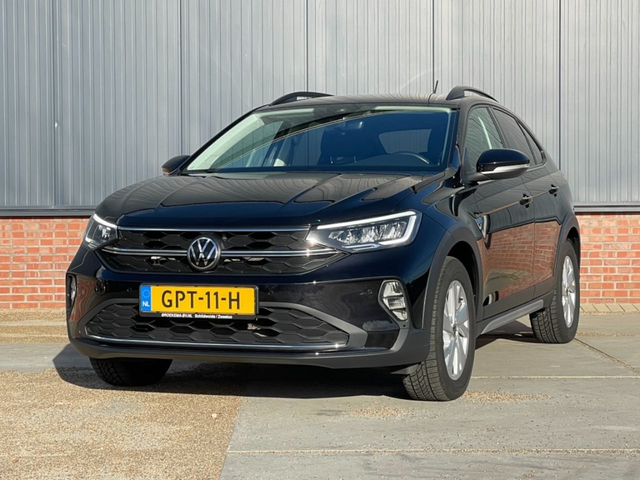 Volkswagen Taigo - 1.0 TS 110pk DSG Navigatie / Camera / Carplay - AutoWereld.nl