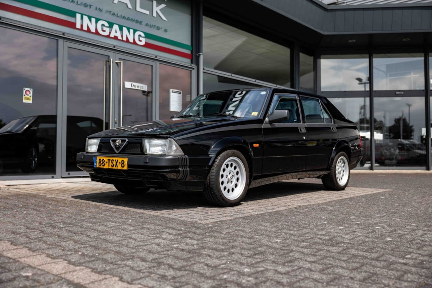 Alfa Romeo 75 - 1.8 Turbo Airco Leder - AutoWereld.nl