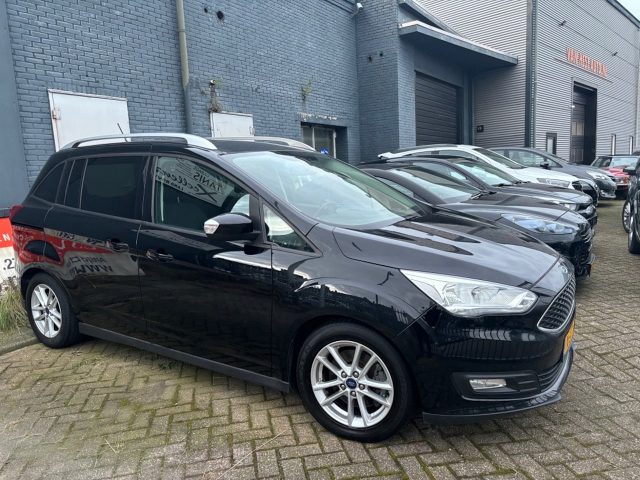 Ford Grand C-Max - 1.0 Titanium 6p. 3 MND GAR CLIMA CRUISE CONTROL SPORTVELGEN - AutoWereld.nl