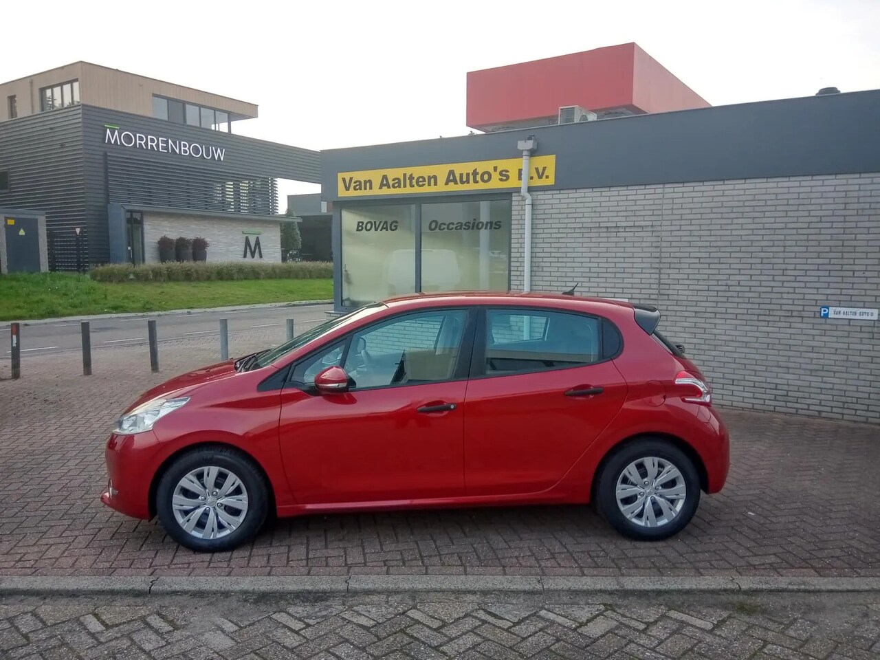 Peugeot 208 - 1.2 Vti Envy 1.2 VTi Envy - AutoWereld.nl