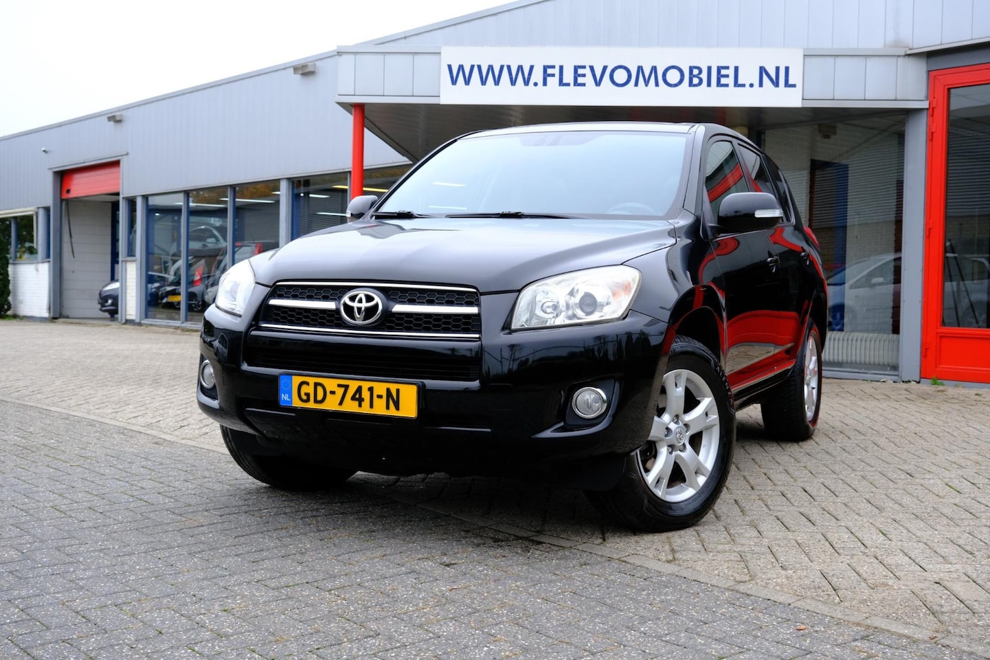 Toyota RAV4 - 2.0 VVTi Aut. Dynamic Leder|Navi|Clima|Schuidak - AutoWereld.nl