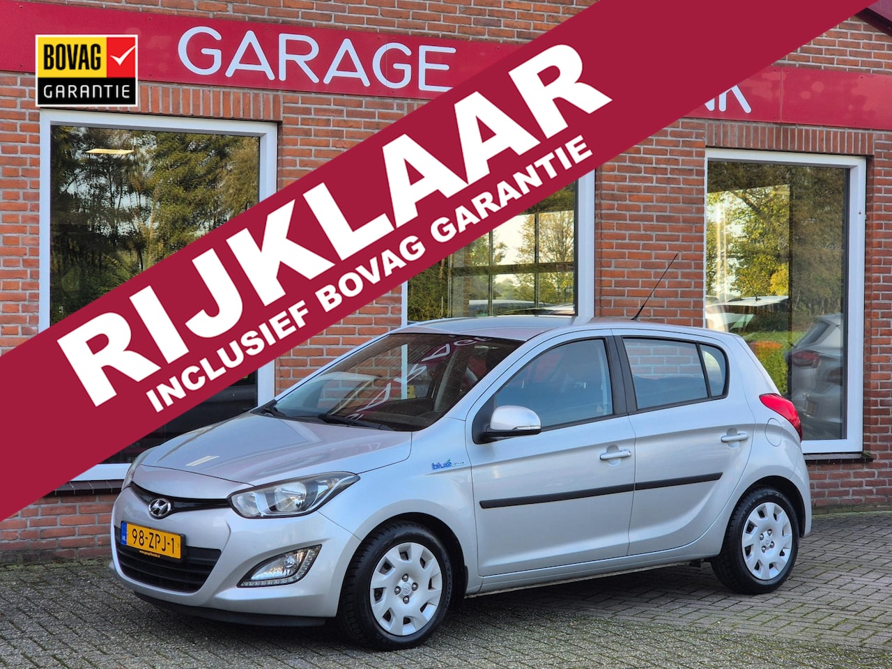 Hyundai i20 - 1.2i i-Motion 86PK 5drs airco, elektr.ramen, centr.vergr, all season RIJKLAAR - AutoWereld.nl