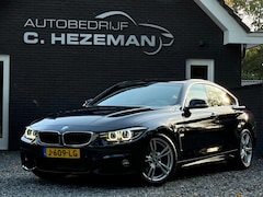 BMW 4-serie Gran Coupé - 418i 1e eigenaar M PAKKET AUTOMAAT DEALEROH CARBONZWART LED XENON ALCANTARA ORIGINEEL