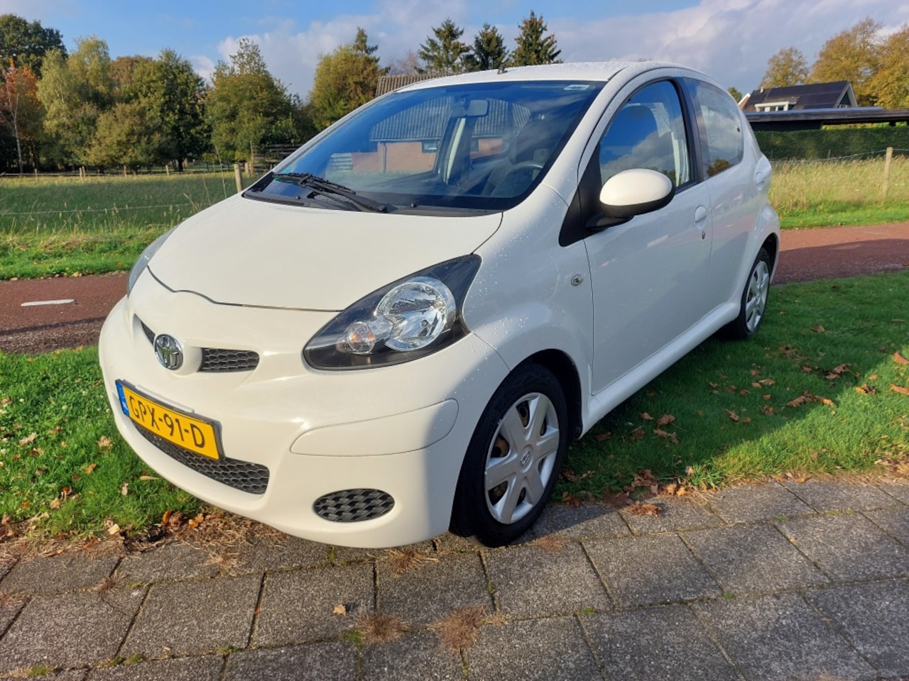 Toyota Aygo - 1.0-12V Cool 1.0-12V Cool - AutoWereld.nl