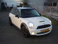 MINI Clubman - 1.6 Cooper S Chili lichte schade linksvoor