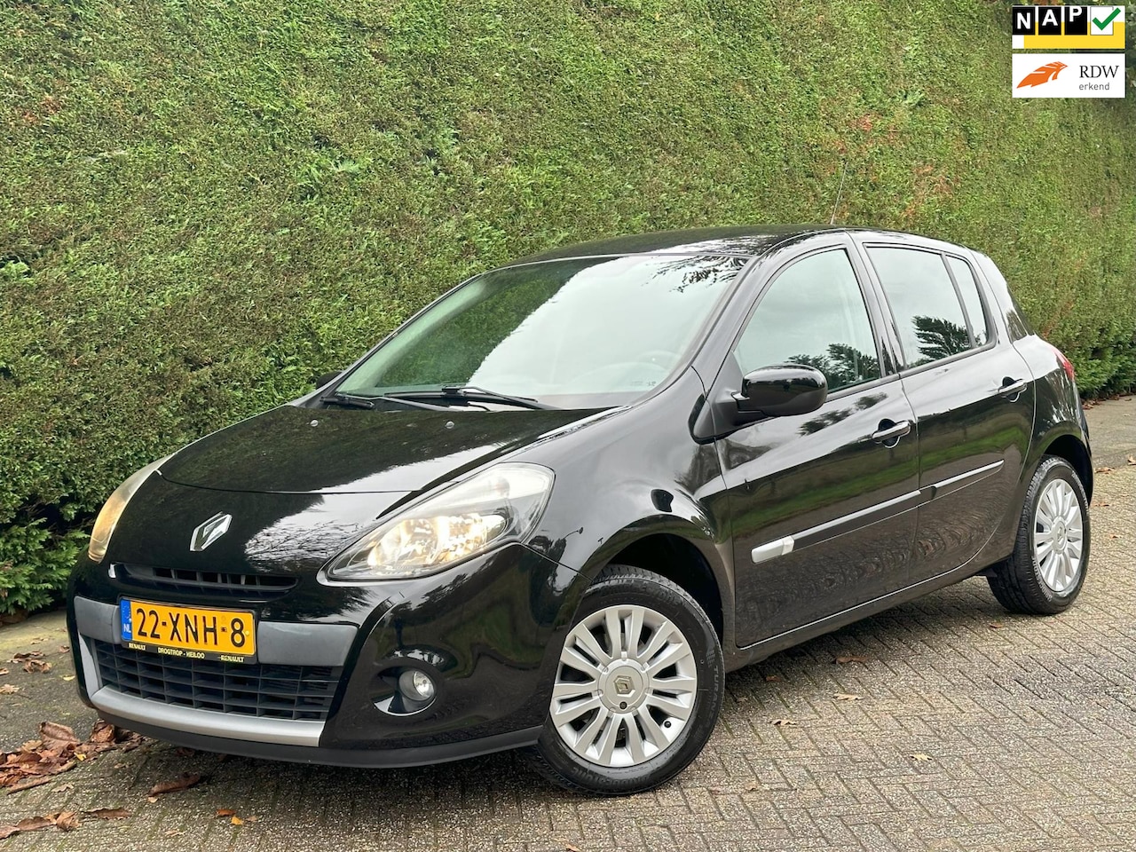 Renault Clio - 1.2 Collection /AIRCO/CRUISE/LAGEKM/RIJDTGOED!/ - AutoWereld.nl