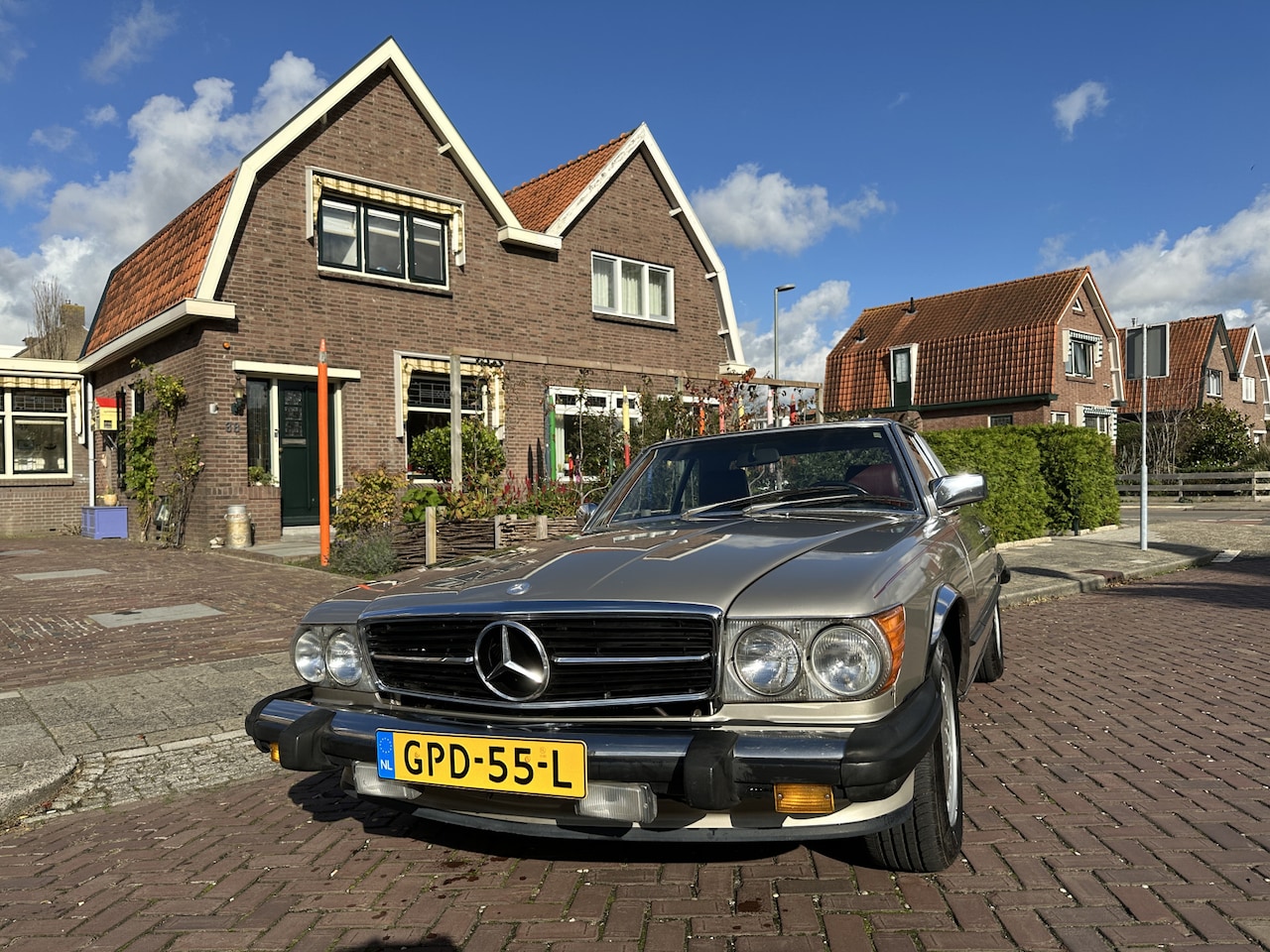 Mercedes-Benz SL-klasse Cabrio - 560 SL - AutoWereld.nl