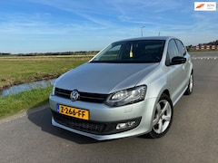 Volkswagen Polo - 1.2 TSI Highline DSG LED DEALER ONDERHOUDEN