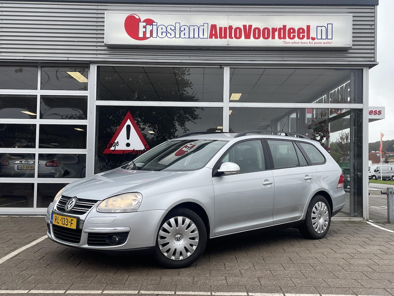 Volkswagen Golf Variant - 1.6 Trendline /Airco/APK 10-2025/ - AutoWereld.nl