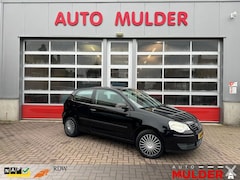 Volkswagen Polo - 1.4 TDI 70PK TRENDLINE / AIRCO / APK NIEUW