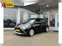 Toyota Aygo - 1.0 VVT-i x-play | Automaat | Carplay | Camera achter