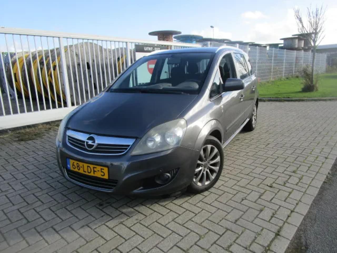 Opel Zafira - 1.8 111 years Edition 1.8 111 years Edition - AutoWereld.nl